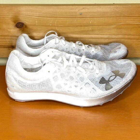 Under Armour Shakedown Elite Track White Halo Grey 3026442-100 New M9 W10.5 NWT - Picture 1 of 8